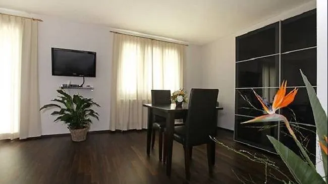 Swiss Star Guesthouse District 3 - Contactless Self Check-In Zürich